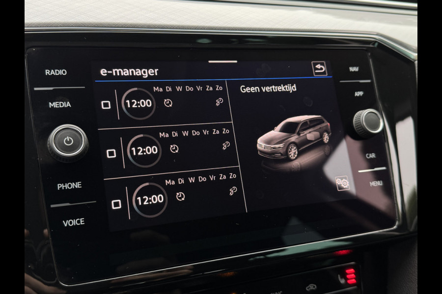 Volkswagen Passat Variant GTE 218PK DSG HYBRID BUSINESS SPORT ALCANTARA/CAMERA/NAVI/IQ-LIGHT