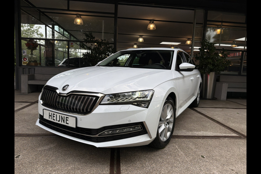 Škoda Superb Combi TSI iV 218PK HYBRIDE DSG STYLE VIRTUAL/CAMERA/CARPLAY