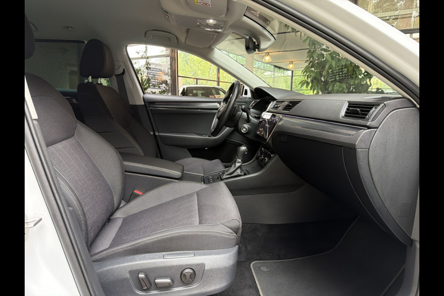 Škoda Superb Combi TSI iV 218PK HYBRIDE DSG STYLE VIRTUAL/CAMERA/CARPLAY