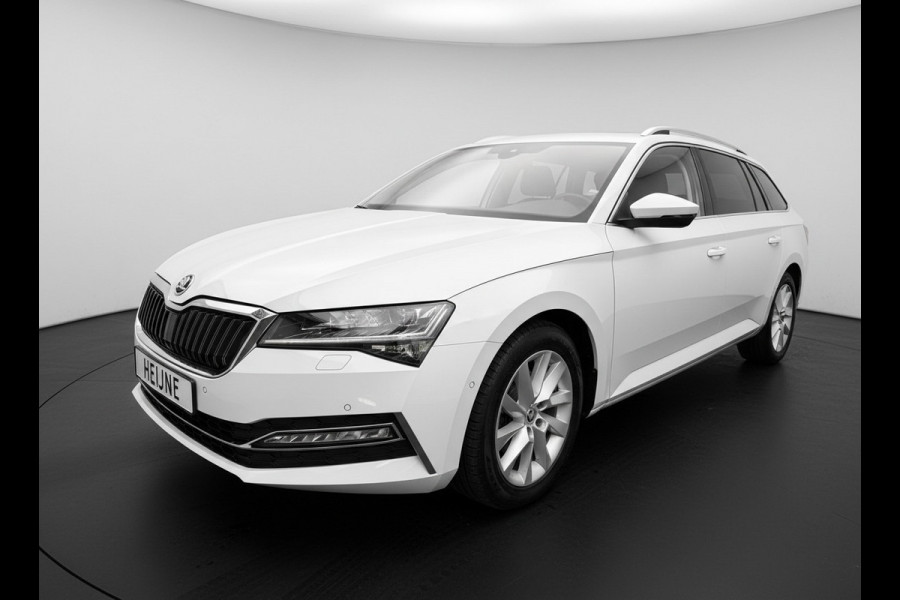 Škoda Superb Combi TSI iV 218PK HYBRIDE DSG STYLE VIRTUAL/CAMERA/CARPLAY