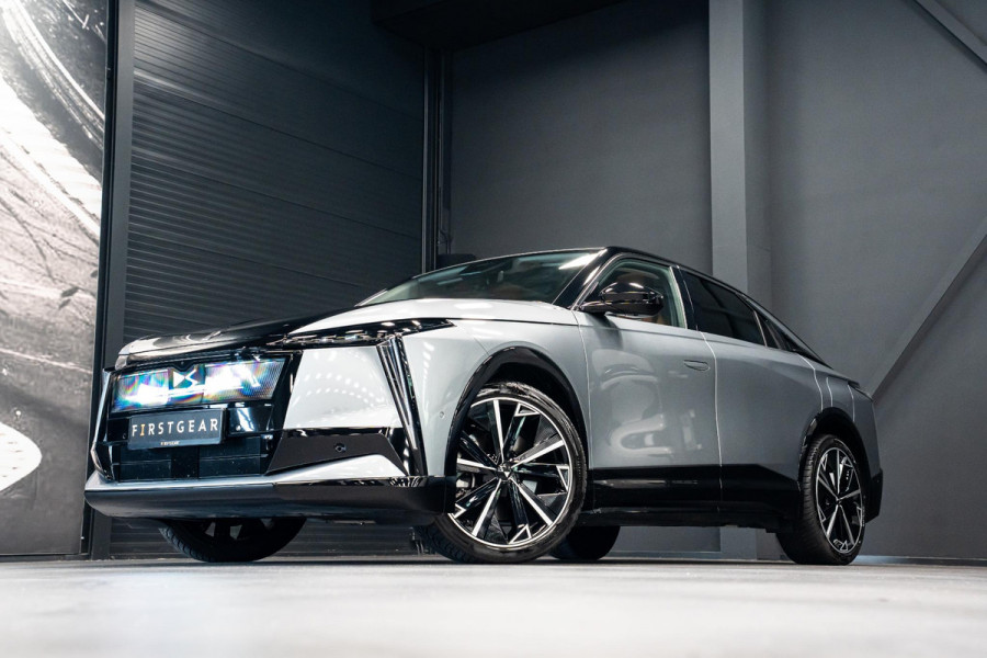 DS No 8 AWD Long Range Étoile Absolute Comfort Tech 97 kWh *Focal Electra 3D / Panorama / Night-Vision / Stoelventilatie- & Massage / HUD / DS Neck Warmer*