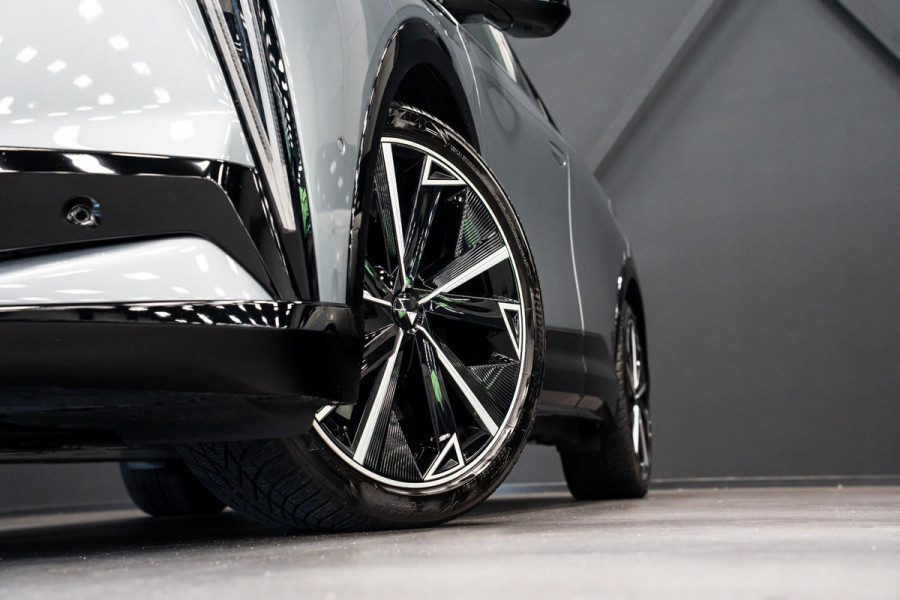 DS No 8 AWD Long Range Étoile Absolute Comfort Tech 97 kWh *Focal Electra 3D / Panorama / Night-Vision / Stoelventilatie- & Massage / HUD / DS Neck Warmer*