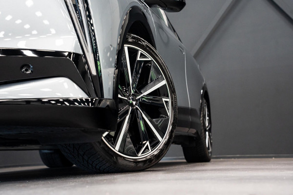 DS No 8 AWD Long Range Étoile Absolute Comfort Tech 97 kWh *Focal Electra 3D / Panorama / Night-Vision / Stoelventilatie- & Massage / HUD / DS Neck Warmer*