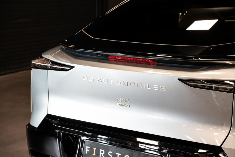 DS No 8 AWD Long Range Étoile Absolute Comfort Tech 97 kWh *Focal Electra 3D / Panorama / Night-Vision / Stoelventilatie- & Massage / HUD / DS Neck Warmer*