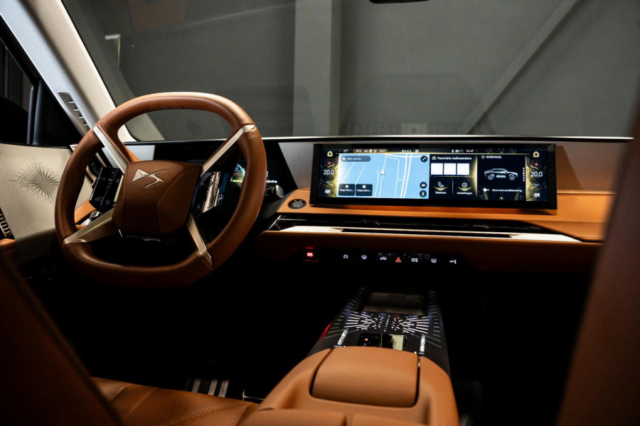 DS No 8 AWD Long Range Étoile Absolute Comfort Tech 97 kWh *Focal Electra 3D / Panorama / Night-Vision / Stoelventilatie- & Massage / HUD / DS Neck Warmer*