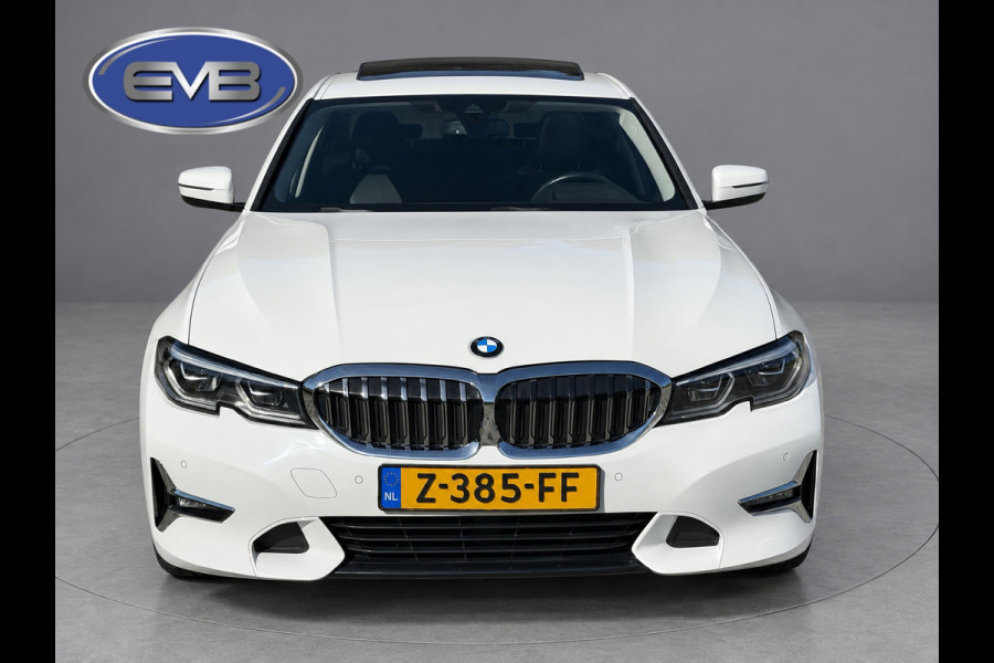 BMW 3-serie 330e Automaat High Executive, schuifdak, lederen sportinterieur, headup display, stoelverwarming