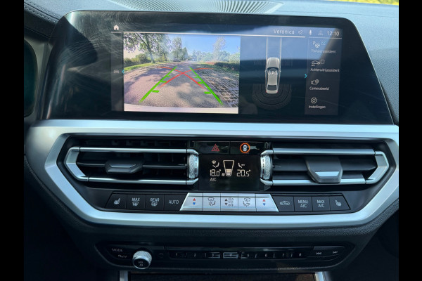 BMW 3-serie 330e Automaat High Executive, schuifdak, lederen sportinterieur, headup display, stoelverwarming