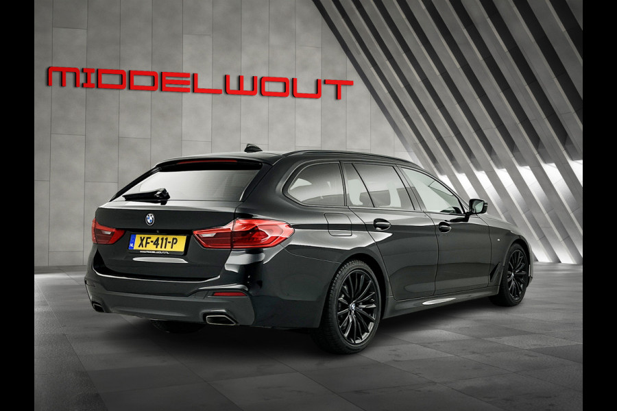 BMW 5 Serie Touring 520i High Exe. M-Sport Pano-dak/Leder/Camera/Keyless Entry