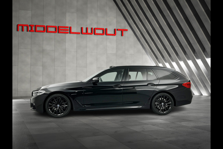 BMW 5 Serie Touring 520i High Exe. M-Sport Pano-dak/Leder/Camera/Keyless Entry