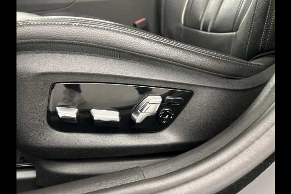 BMW 5 Serie Touring 520i High Exe. M-Sport Pano-dak/Leder/Camera/Keyless Entry