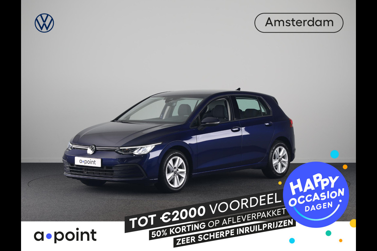 Volkswagen Golf 1.0 eTSI Life 110 PK | Automaat (DSG) | Camera | Parkeersensoren | Stoelverwarming