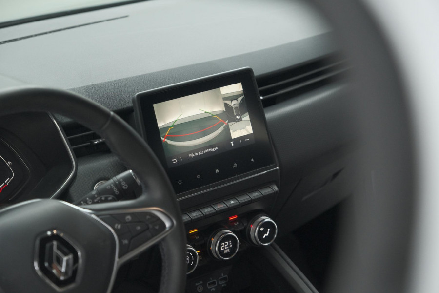 Renault Clio TCe 130 EDC Intens | 360 Camera | Apple Carplay | Parkeersensoren | Climate Control