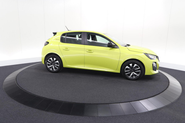 Peugeot 208 1.2 Hybrid 110 e-DCS6 Style | Parkeersensoren | Apple Carplay | Cruise Control | Airco