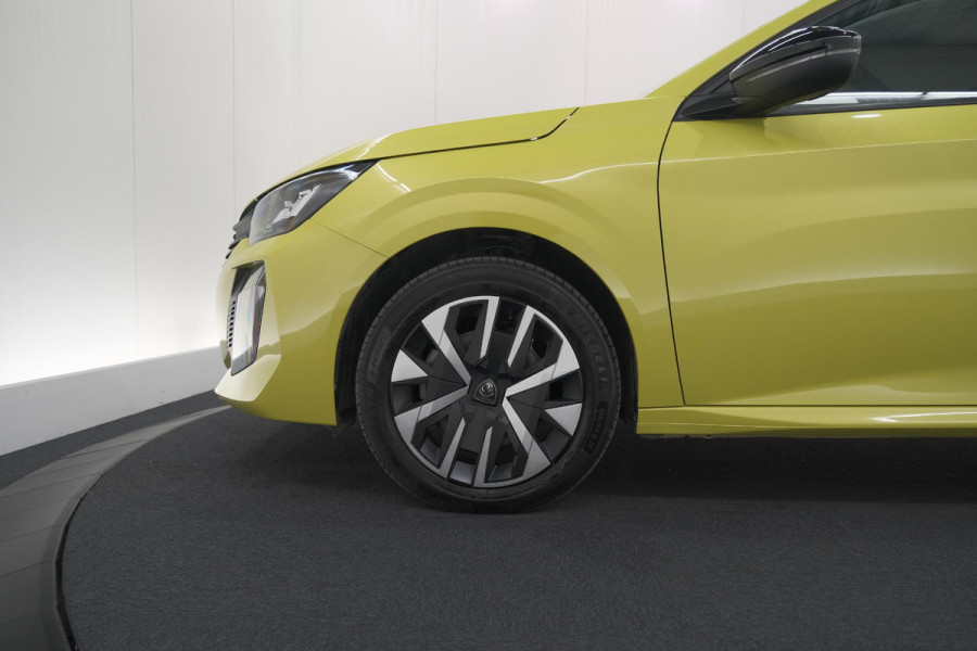 Peugeot 208 1.2 Hybrid 110 e-DCS6 Style | Parkeersensoren | Apple Carplay | Cruise Control | Airco