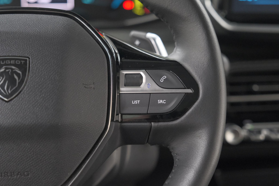 Peugeot 208 1.2 Hybrid 110 e-DCS6 Style | Parkeersensoren | Apple Carplay | Cruise Control | Airco