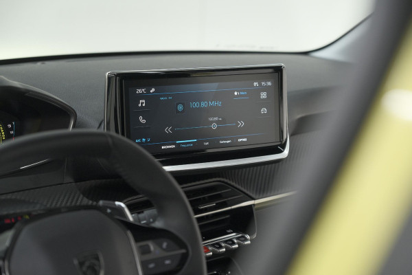 Peugeot 208 1.2 Hybrid 110 e-DCS6 Style | Parkeersensoren | Apple Carplay | Cruise Control | Airco