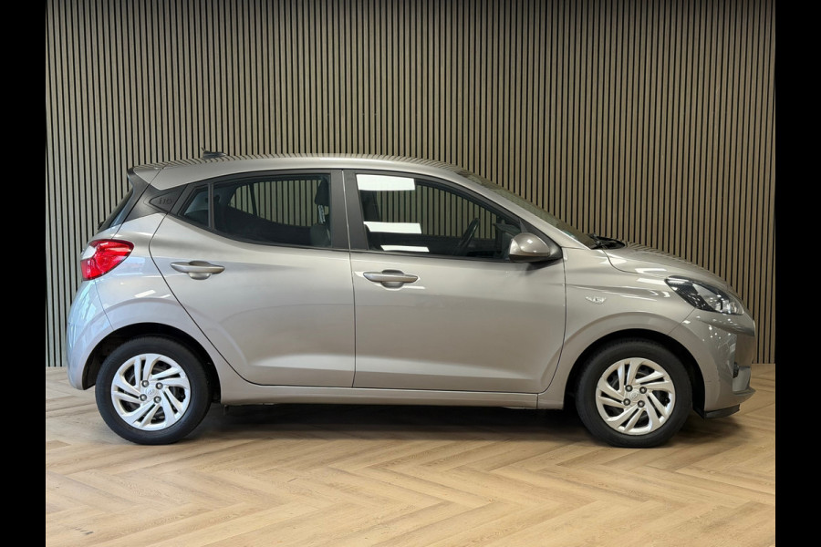 Hyundai i10 1.0 Comfort AIRCO LANE-ASSIST BLUETOOTH STOEL-STUURVERWARMING START/STOP PDC