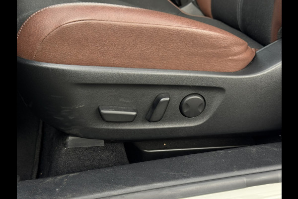 Mazda MX-30 E-SkyActiv 145 Advantage 36 kWh | Navi, Camera, ACC, Memory, Stoelverw., Carplay/Android | 4 Seizoensbanden | Dealeroh