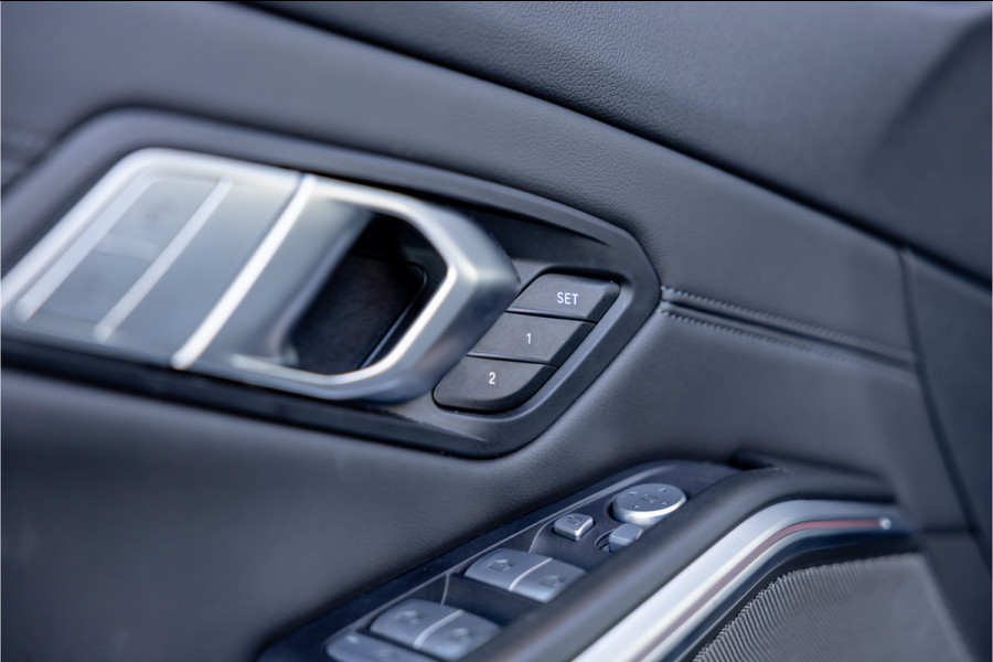 BMW 3 Serie Touring M3 xDrive Competition - M Drivers Package | Carbon | H&K | 360 Camera