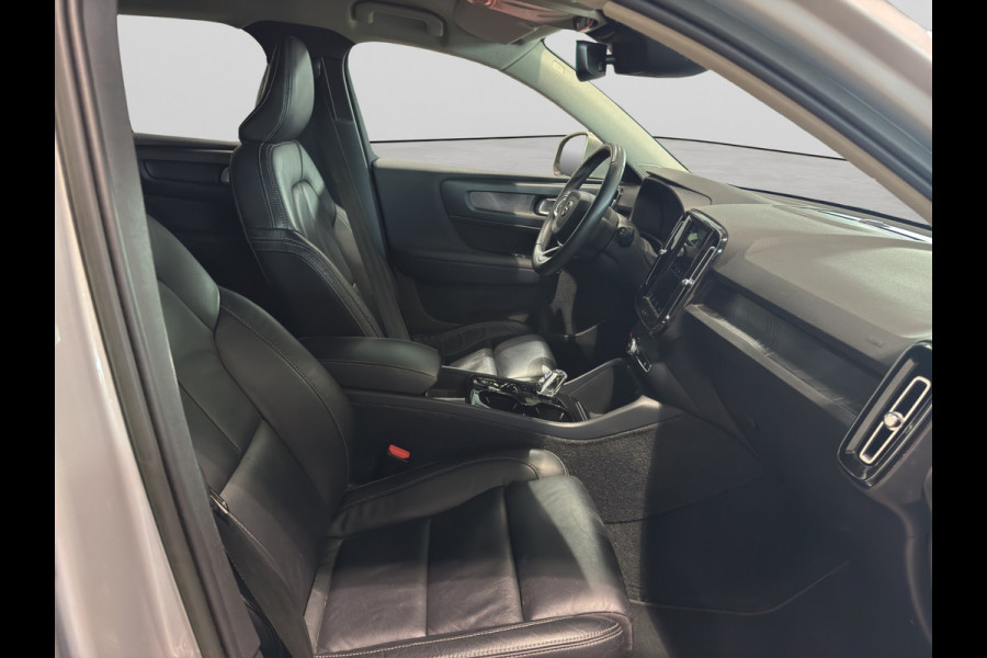 Volvo XC40 T4 Aut. Plug-in Hybrid Plus Bright Parkeercamera LuxeLeder 211pk