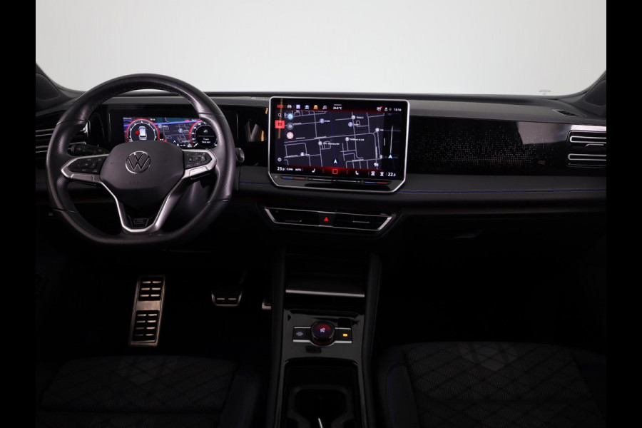 Volkswagen Tiguan 1.5 eTSI R-Line Edition 150PK | Automaat (DSG) | Navigatie | Camera | 20 Inch | Panoramadak | verlengde garantie