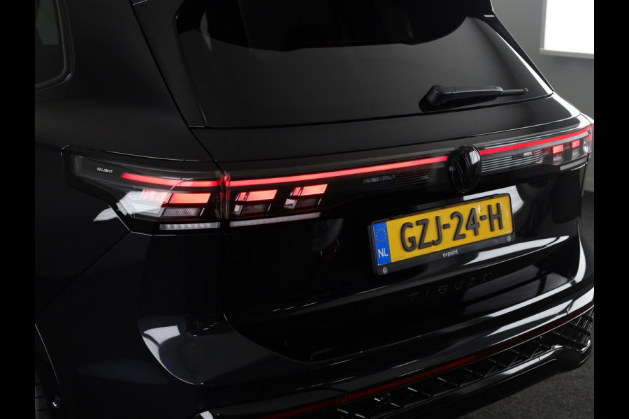 Volkswagen Tiguan 1.5 eTSI R-Line Edition 150PK | Automaat (DSG) | Navigatie | Camera | 20 Inch | Panoramadak | verlengde garantie