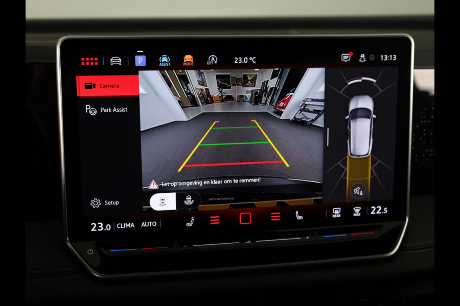 Volkswagen Tiguan 1.5 eTSI R-Line Edition 150PK | Automaat (DSG) | Navigatie | Camera | 20 Inch | Panoramadak | verlengde garantie