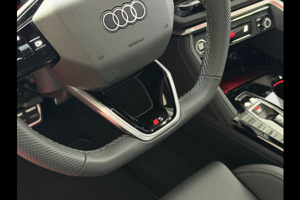 Audi Q5 2.0 TFSI E-HYBRID QUATTRO 300 PK S EDITION PANO TREKHAAK 360CAM MATRIX LED PASS.DISPLAY 05/2026 S-LINE S LINE