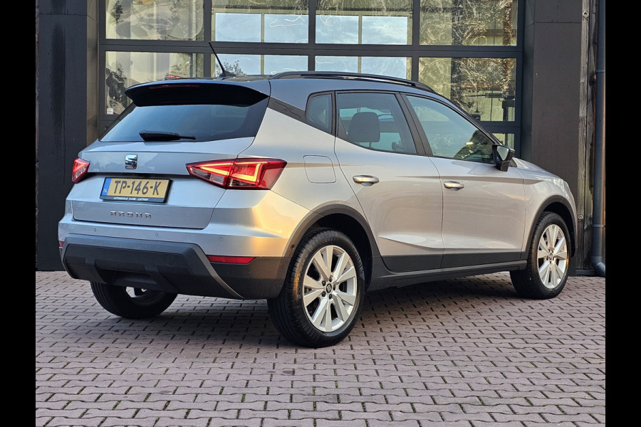 Seat Arona 1.0 TSI Style Business Intense | Automaat | LED | Camera | ACC | Full Link | Park Assist | Twotone | Climatronic | Navi |