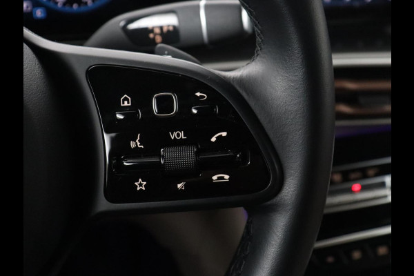 Mercedes-Benz EQC 400 4MATIC Business Solution Luxury 80 kWh | SOH 96.9% | Panoramdak | Leder | Adaptive cruise | Carplay | Sfeerverlichting | Burnmester Surround | Full LED | Stoelverwarming | Camera | Park assist |