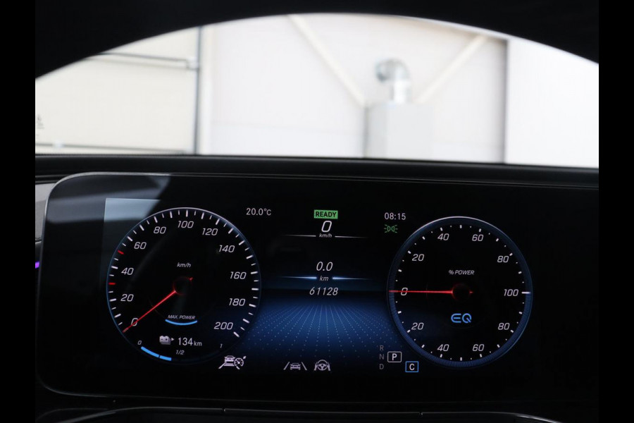Mercedes-Benz EQC 400 4MATIC Business Solution Luxury 80 kWh | SOH 96.9% | Panoramdak | Leder | Adaptive cruise | Carplay | Sfeerverlichting | Burnmester Surround | Full LED | Stoelverwarming | Camera | Park assist |
