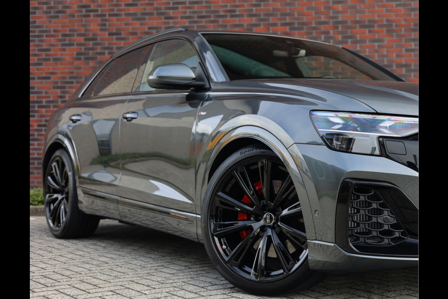 Audi Q8 55 TFSIe Quattro | Pano - Trekhaak - B&O