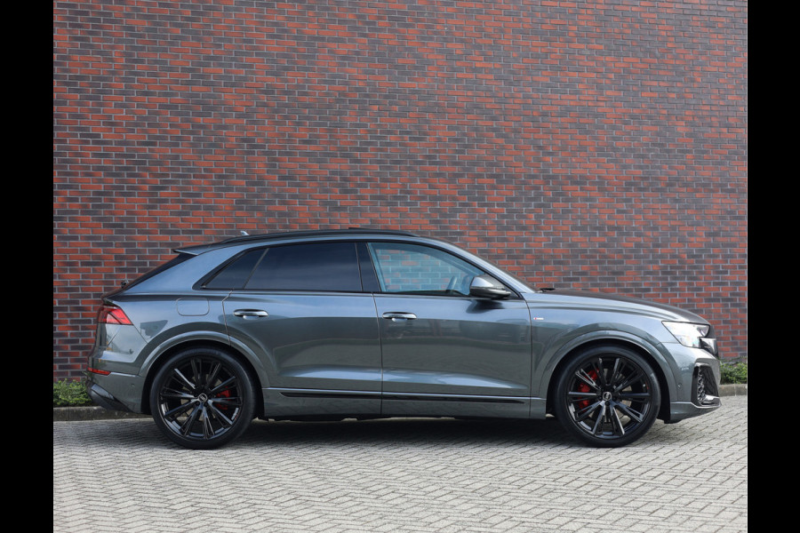 Audi Q8 55 TFSIe Quattro | Pano - Trekhaak - B&O