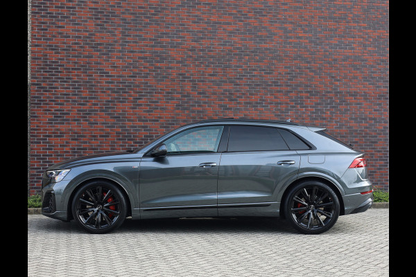 Audi Q8 55 TFSIe Quattro | Pano - Trekhaak - B&O