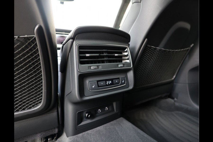Audi Q8 55 TFSIe Quattro | Pano - Trekhaak - B&O
