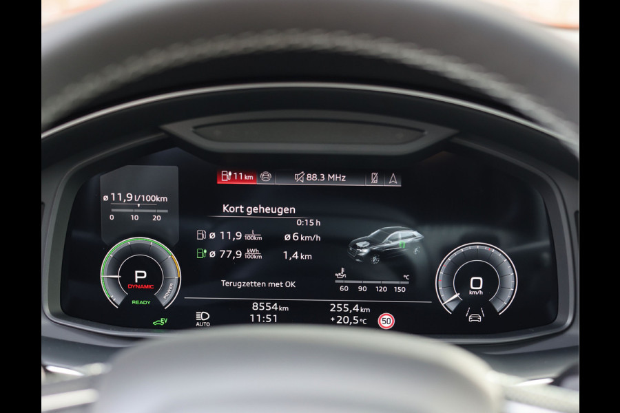 Audi Q8 55 TFSIe Quattro | Pano - Trekhaak - B&O