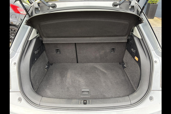 Audi A1 Sportback 1.0 TFSI Advance ✓1e Eigenaar✓Net beurt gehad✓Navi✓Keyless✓Clima✓Cruise✓17'' Lm velgen✓5 Deurs✓95pk✓Pdc✓N.A.P✓Apk tot 01-2027