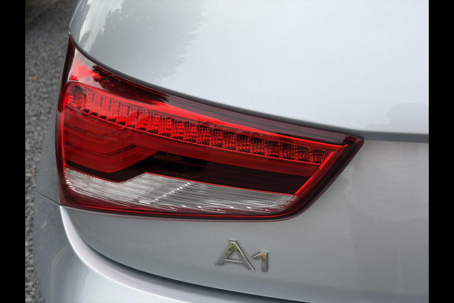 Audi A1 Sportback 1.0 TFSI Advance ✓1e Eigenaar✓Net beurt gehad✓Navi✓Keyless✓Clima✓Cruise✓17'' Lm velgen✓5 Deurs✓95pk✓Pdc✓N.A.P✓Apk tot 01-2027