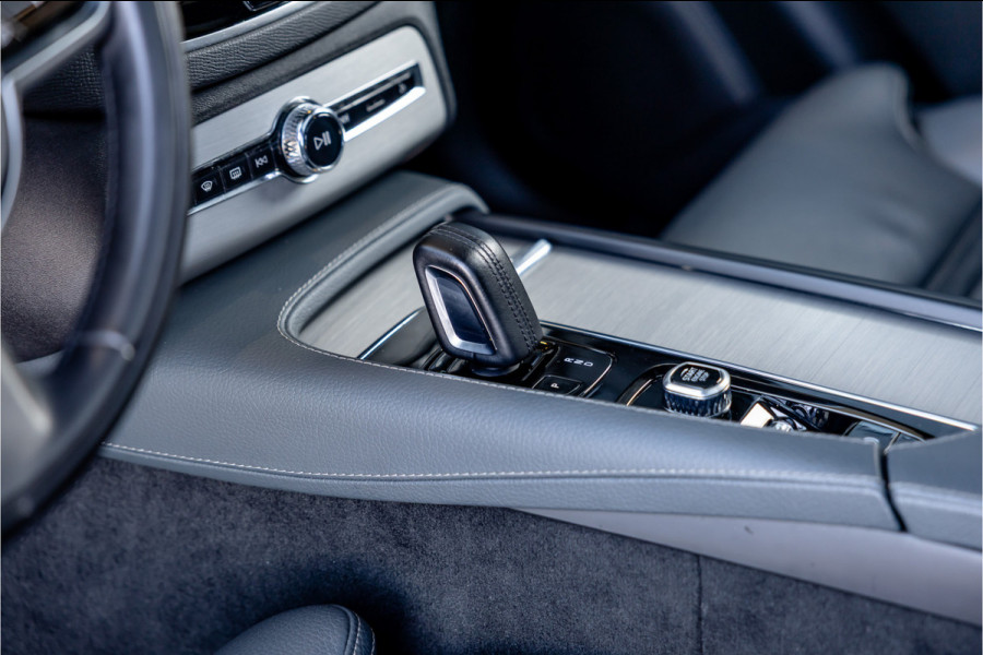 Volvo XC90 2.0 T8 Recharge AWD R-Design 7p - Panorama | H&K | Memory | Elek. Trekhaak | 360 Camera