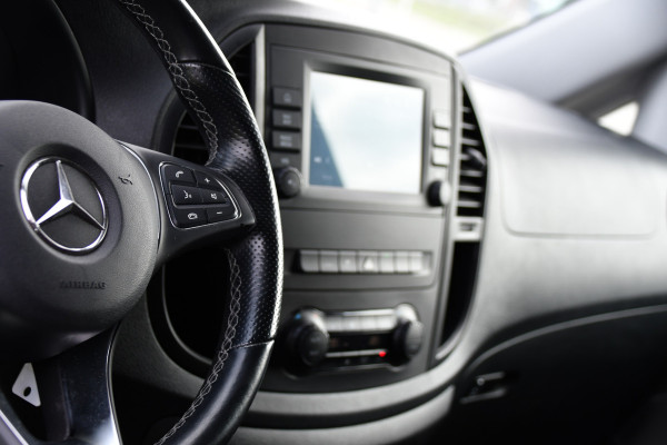 Mercedes-Benz Vito CDI L2 PB Edition Camera, Cruise, Carplay, 190pk, LED, Multimedia, Clima, Automaat, Uniek!