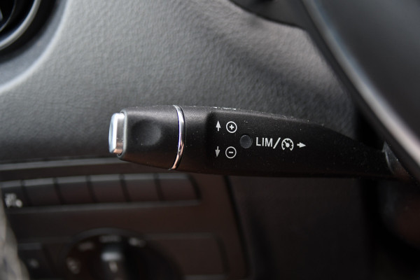 Mercedes-Benz Vito CDI L2 PB Edition Camera, Cruise, Carplay, 190pk, LED, Multimedia, Clima, Automaat, Uniek!