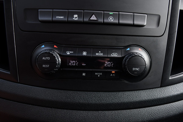 Mercedes-Benz Vito CDI L2 PB Edition Camera, Cruise, Carplay, 190pk, LED, Multimedia, Clima, Automaat, Uniek!