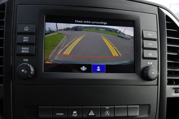 Mercedes-Benz Vito CDI L2 PB Edition Camera, Cruise, Carplay, 190pk, LED, Multimedia, Clima, Automaat, Uniek!