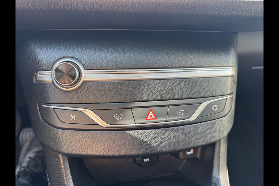 Peugeot 308 SW 1.2 PureTech Blue Lease Premium Panorama Trekhaak