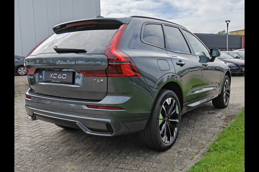 Volvo XC60 T6 Plug-in hybrid AWD Ultra Dark | Executive | HUD | Luchtvering | H&K | Stoel ventilatie | Massage | 21"| Schuif/Kanteldak |