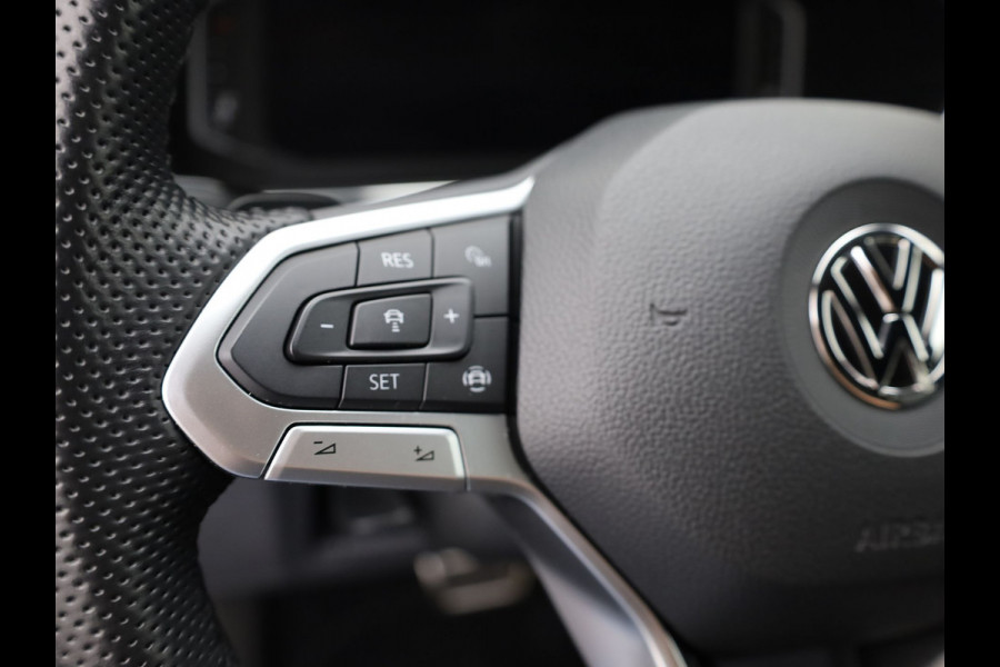 Volkswagen T-Cross 1.0 TSI Style Business R | Camera | Keyless | Trekhaak | Stoelverwarming | Apple / Android | Prijs Rijklaar!!