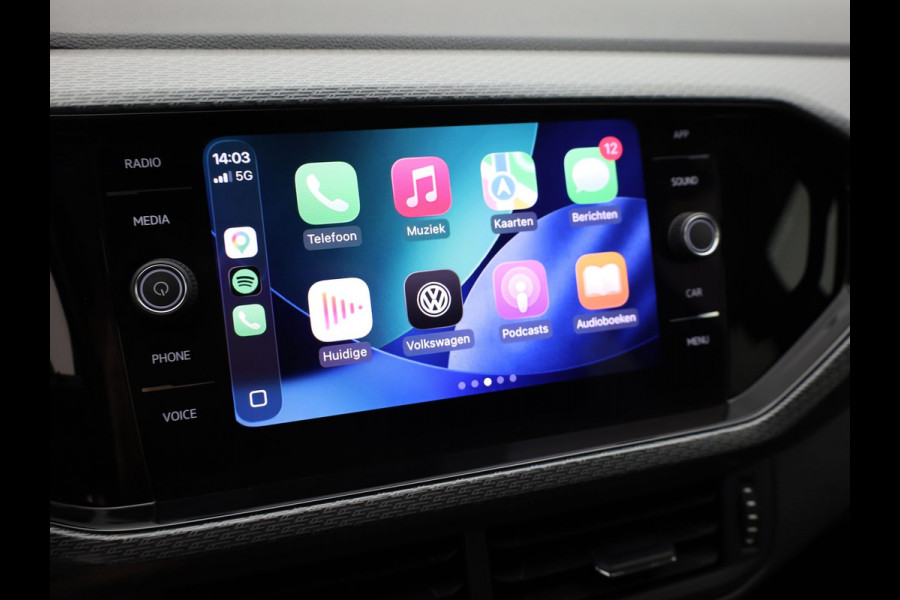 Volkswagen T-Cross 1.0 TSI Style Business R | Camera | Keyless | Trekhaak | Stoelverwarming | Apple / Android | Prijs Rijklaar!!