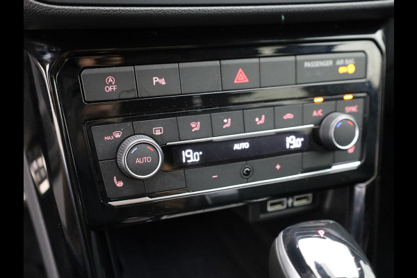 Volkswagen T-Cross 1.0 TSI Style Business R | Camera | Keyless | Trekhaak | Stoelverwarming | Apple / Android | Prijs Rijklaar!!
