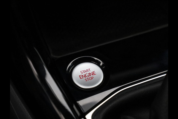 Volkswagen T-Cross 1.0 TSI Style Business R | Camera | Keyless | Trekhaak | Stoelverwarming | Apple / Android | Prijs Rijklaar!!