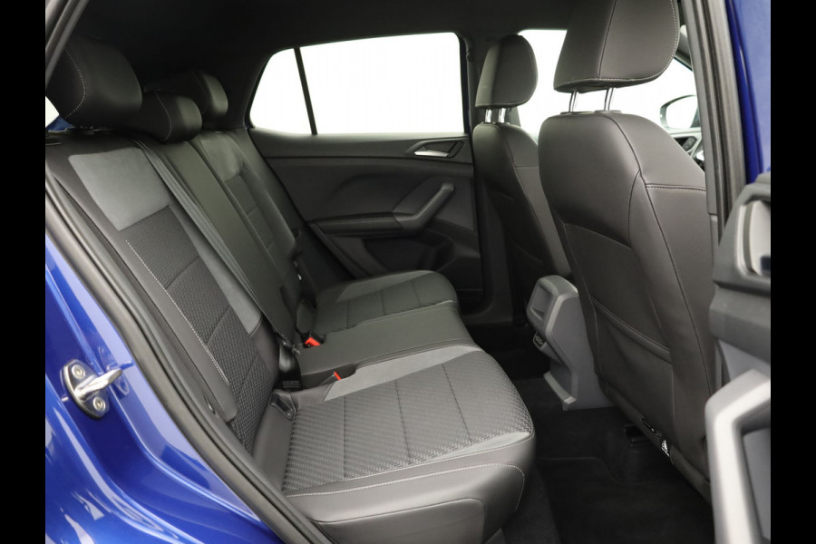 Volkswagen T-Cross 1.0 TSI Style Business R | Camera | Keyless | Trekhaak | Stoelverwarming | Apple / Android | Prijs Rijklaar!!